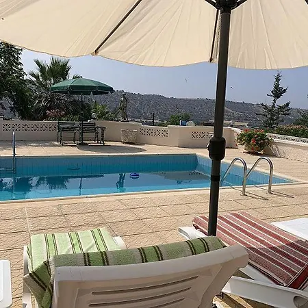 Chryston * Paphos